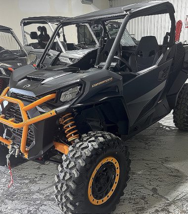 2025 Can-Am Commander XT-P 1000R