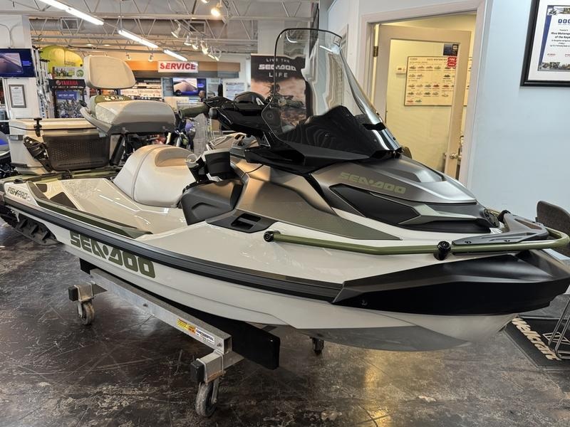 2025 Sea-Doo FishPro Apex 300 2025 Sea-Doo FishPro Apex 300